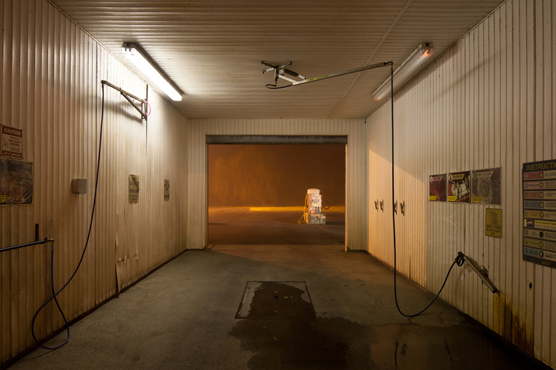 Illustration for article titled These Photos Show the Lonely Interiors of Empty Car Washes